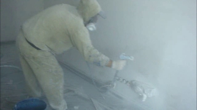 Покраска стен краской Вакса , безвоздушным распылителем GRACO. смотреть онлайн