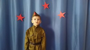 Стихотворение "Сталинград - это город Герой!" Автор Владимир Болтунов. Читает Балакин Владислав.