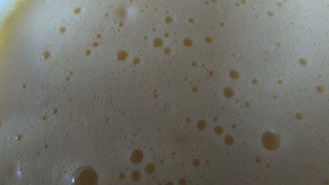 Гоголь-моголь из яиц домашних кур. Люблю с детства смотреть онлайн