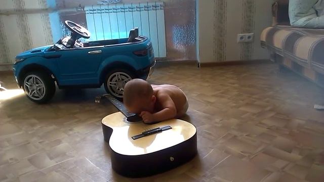 Маленький гитарист