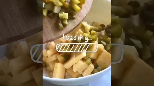 САЛАТ С ЗАПЕЧЕННОЙ СВЕКЛОЙ ?