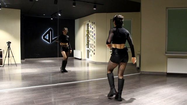 EVERGLOW - PIRATE Dance Tutorial Русский Туториал