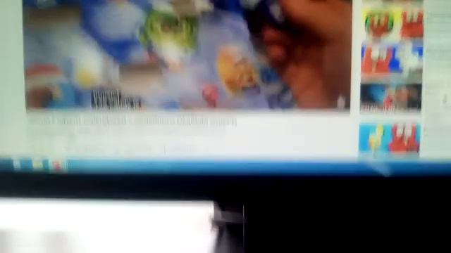 делаю реакцию на видео украли 5 Адвент календарей у желейного медведя Валеры