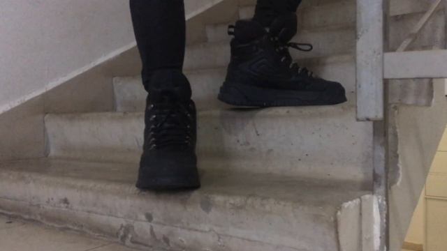 Нашёл хорошую пару обуви на зиму смотреть онлайн