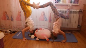 Йога Челлендж с моей подругой Вероникой