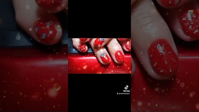 Красный маникюр со стразами/ маникюр со стразами ? #маникюрногти #маникюрчик #маникюралматы #nails
