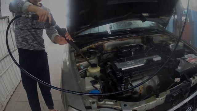 КАК ПОМЫТЬ ДВИГАТЕЛЬ САМОМУ смотреть онлайн