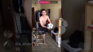 Миша Литвин закидывает мяч из квартиры на крышку пранк михаил литвин