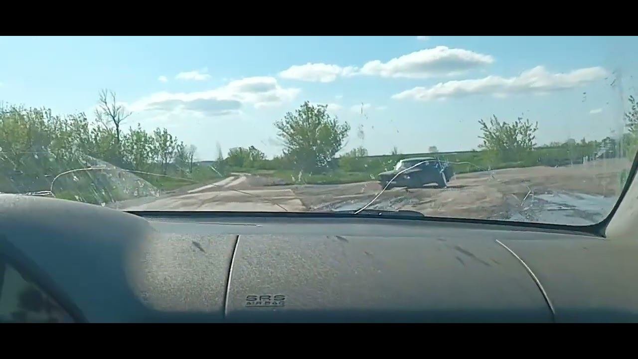 ПРОСТРЕЛИВАЕМАЯ ДОРОГА НА КРАСНЫЙ ПАРТИЗАН! СЛЕДИТ ДРОН! УСПЕЛИ УЕХАТЬ ОТ АРТОБСТРЕЛА... ЗА 10 МИНУТ