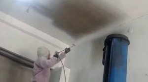 Безвоздушная покраска краскопультом