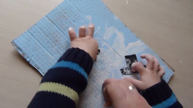 снеговик с годовасиком. раннее развитие творчества смотреть онлайн