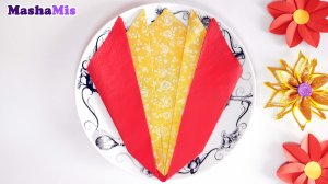 Как красиво сложить салфетки. Цветок. Сервировка стола