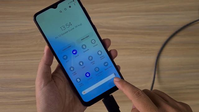 Подключитесь к Интернету с помощью кабеля на Android смотреть онлайн