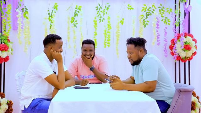 QOF TAAGEERAHAADA WACO 30 DOLLAR WEYDIISO HADUU KU SIIYAYNA 100 DOLLAR AYAAD KU GUULEYSANEENA смотреть онлайн