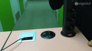 Вертикальная выдвижная розетка для стола от Ergostol