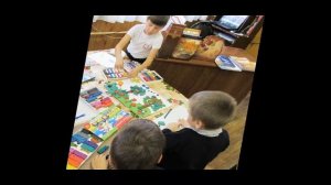 Учат в школе, учат в школе......  Как живут первоклассники)