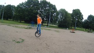Тренировка на уницикле