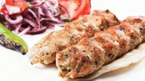 Сочный люля-кебаб из курицы рецепт приготування в описах