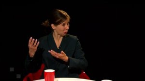 Чёрный квадрат. Директор средней школы № 3 города Абакана Екатерина Серякова