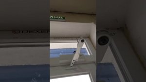 доводчик G-U с фиксатором