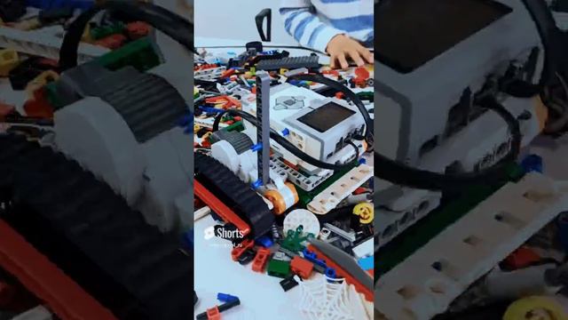 Lego Tank l Ev3 robot #ev3 #lego #robot #mindstorms #top #лего