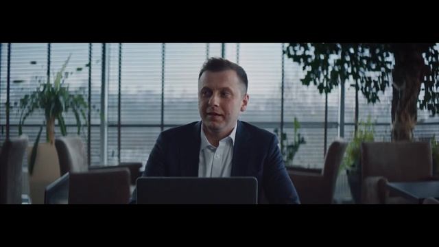 Дмитрий Гриневич в креативном рекламном ролике