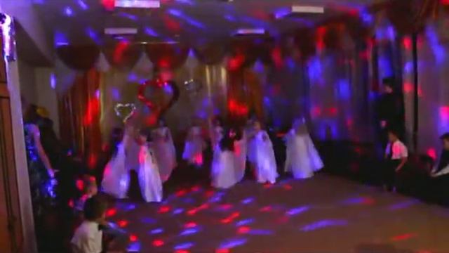 праздник "День матери" - Разговор ребенка с богом - "Мама" смотреть онлайн