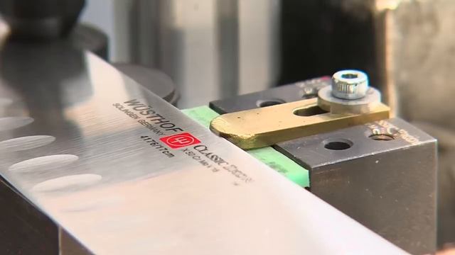 Quality made in Germany / Solingen - Knife production at Wusthof смотреть онлайн