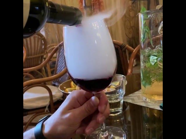 Кабаки в Питере открылись смотреть онлайн