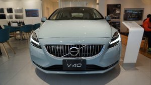 New 2020 VOLVO V40 T3 CLASSIC EDITION - Volvo V40 2020 - 新型ボルボ V40 T3 クラシック エディション 2020年モデル