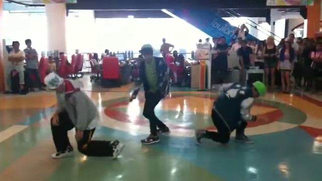 Motion Spirit - locking & popping смотреть онлайн