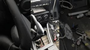 Установка вольтметра в приору