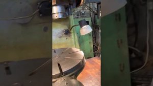 Координатно-расточной станок 2Д450