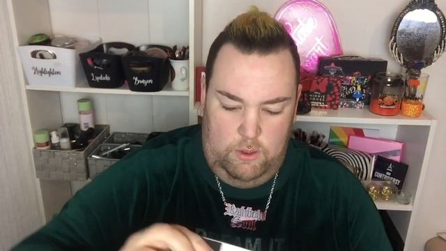 POUNDLAND GOODIE BOX. a whole lot of sass смотреть онлайн