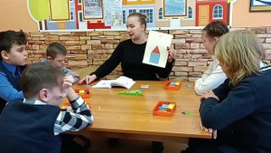 Математические представления 
фрагмент урока.
2 класса