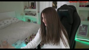 СИМПЛ СМУЩАЕТ АРИНЯН НА ПРОТЯЖЕНИИ 10 МИНУТ. S1MPLE И AHRINYAN