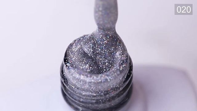 Гель-лак Molekula №020 (прозрачный с голографическими блестками), 11 мл смотреть онлайн