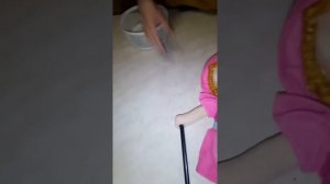 Держатель для туалетной бумаги из старой куклы своими руками