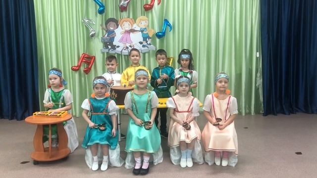 Детский оркестр «Разговор со счастьем»