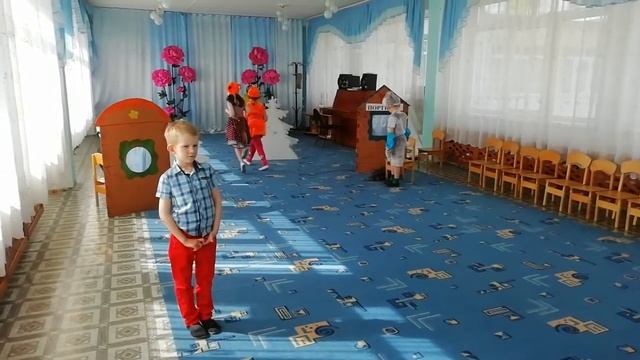 Драматизация сказки "Лесная история" смотреть онлайн