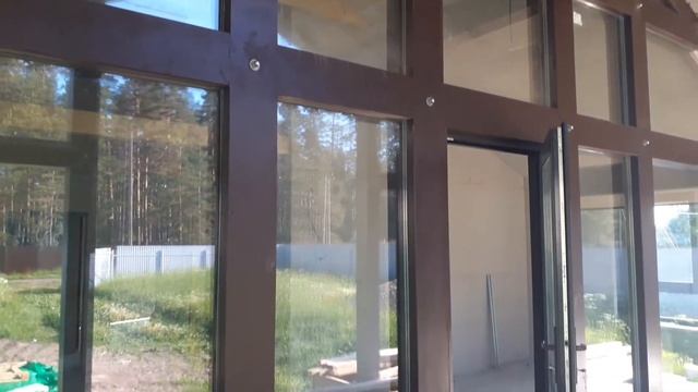 Дом Фахверк. Панорамное остекление изнутри и снаружи. На сколько видно, через окна. ПарусDom смотреть онлайн