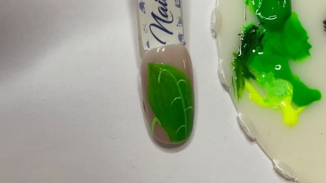 Ландыш на ногтях. Быстрый и простой дизайн ногтей. Цветы на ногтях