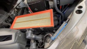 Замена воздушного фильтра Volkswagen Passat B7 USA
