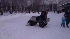 первенец в работе (трактор из крота)