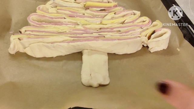 Для Нового года и Рождества. Ёлка из Слоеного теста за 5 минут смотреть онлайн