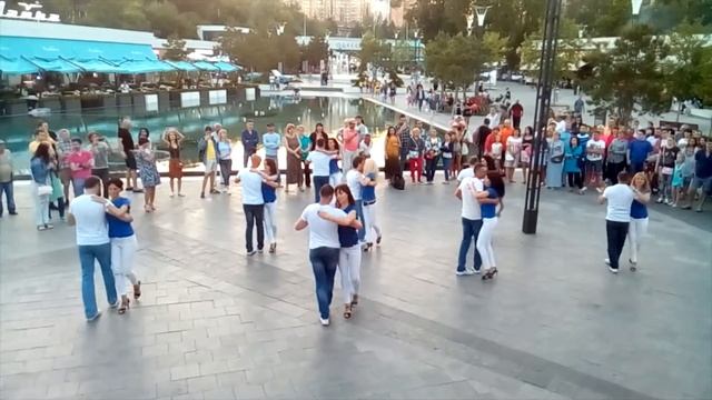 Salsa Club Odessa - Кизомба ( Аркадия-сити, 3.06.17г) смотреть онлайн