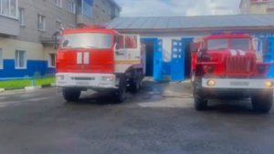 водителя пожарного автомобиля  проводили на пенсию в лучших традициях пожарной охраны