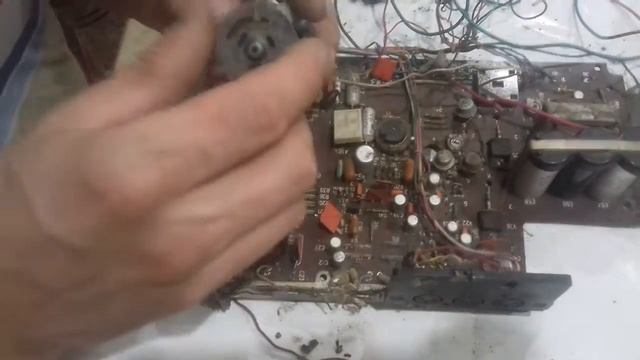 Разбор магнитофона весна-202 смотреть онлайн