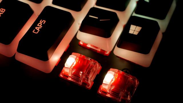 Look at that RGB! Hyperx Alloy Elite 2 Gaming Keyboard Unboxing смотреть онлайн