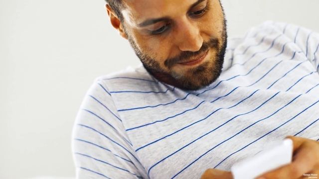 Муж с порога сказал шокирующую фразу, а жена лишь ухмыльнувшись собрала ему чемодан… смотреть онлайн